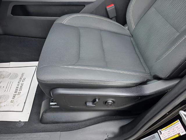 2019 Ram 1500 Big Horn/Lone Star Crew Cab 4x4 57 Box