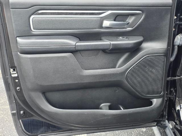 2019 Ram 1500 Big Horn/Lone Star Crew Cab 4x4 57 Box
