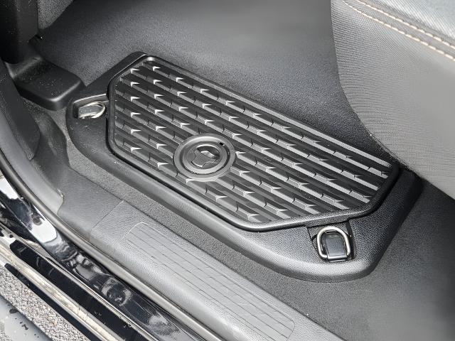 2019 Ram 1500 Big Horn/Lone Star Crew Cab 4x4 57 Box
