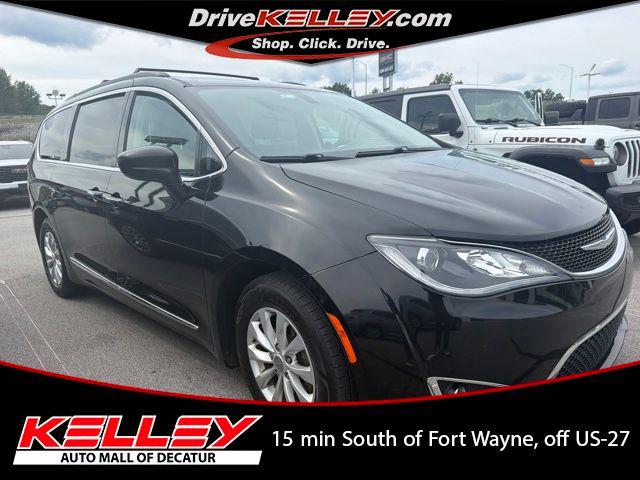 2017 Chrysler Pacifica Touring-L for sale in Decatur, IN