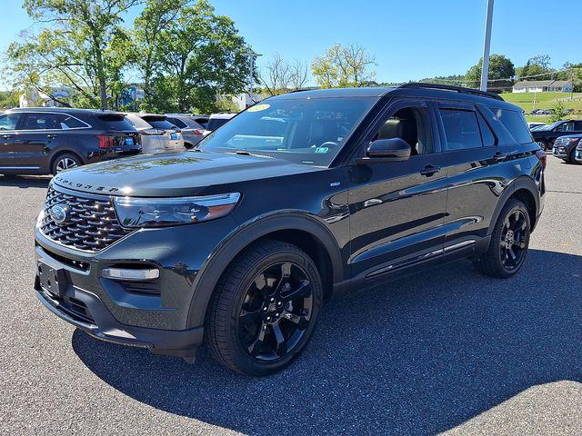 2023 Ford Explorer ST-Line