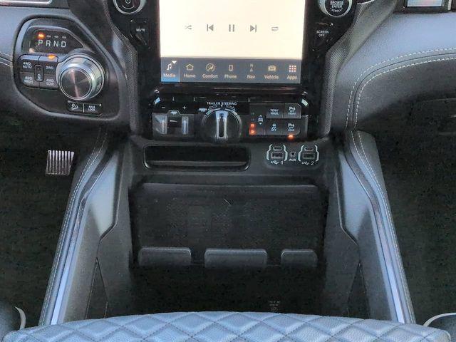 2022 Ram 1500 Limited Crew Cab 4x4 64 Box