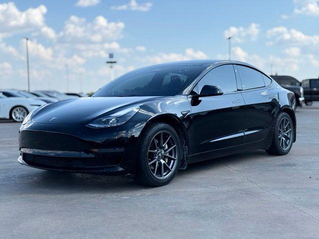 2021 Tesla Model 3 Standard Range Plus Rear-Wheel Drive