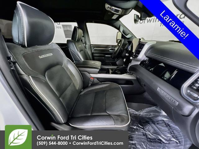 2025 Ram 1500 Laramie Crew Cab 4x4 64 Box