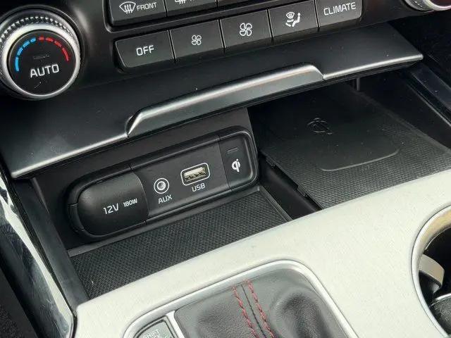 2020 Kia Stinger GT1