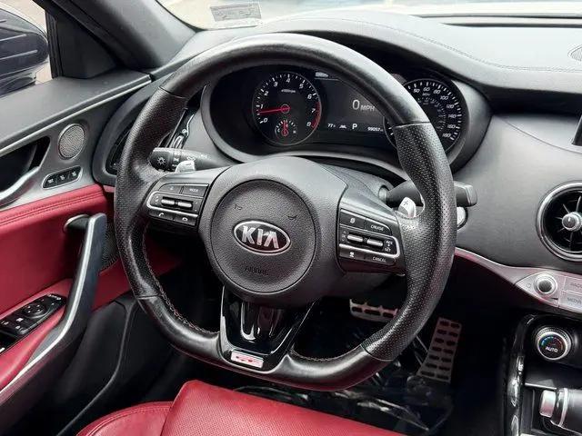 2020 Kia Stinger GT1