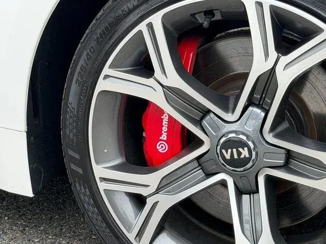 2020 Kia Stinger GT1