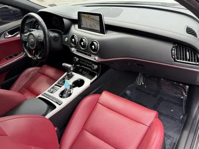 2020 Kia Stinger GT1