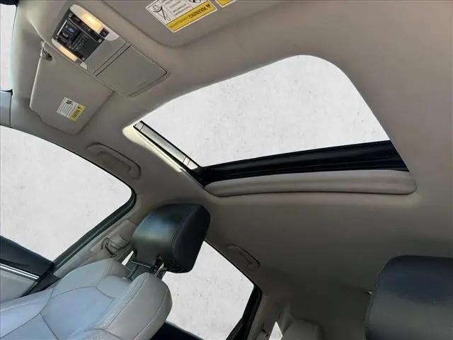 2017 Acura MDX w/Technology Package