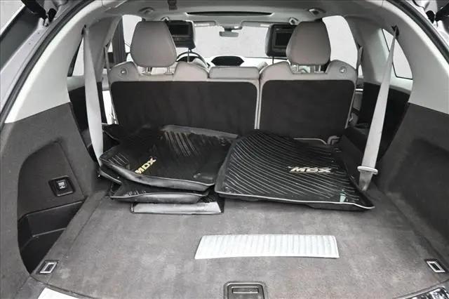 2017 Acura MDX w/Technology Package