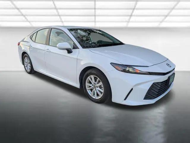 2025 Toyota Camry LE for sale in Sherman, TX