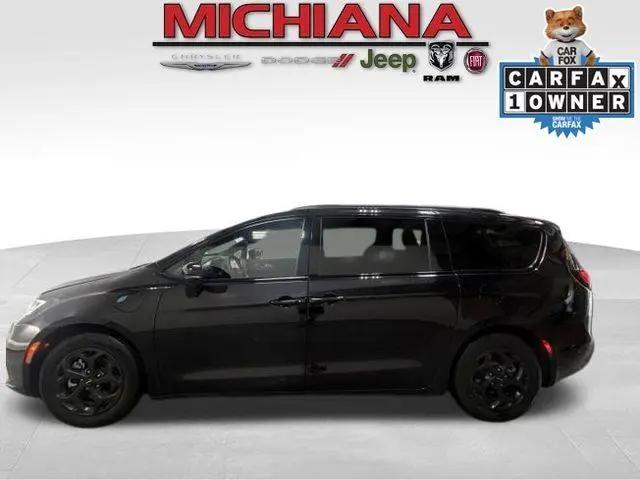 2024 Chrysler Pacifica Hybrid Premium S Appearance Pkg for sale in Mishawaka, IN