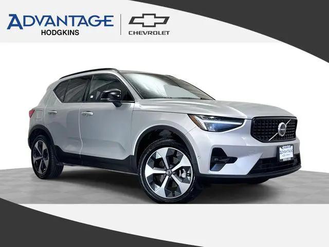 2025 Volvo XC40 B5 Plus Dark Theme for sale in Hodgkins, IL