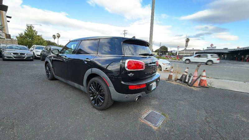 2016 MINI Cooper Clubman Cooper