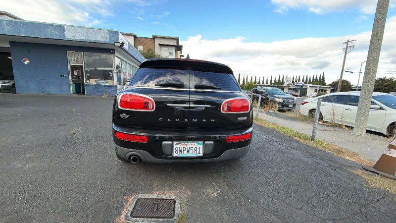 2016 MINI Cooper Clubman Cooper