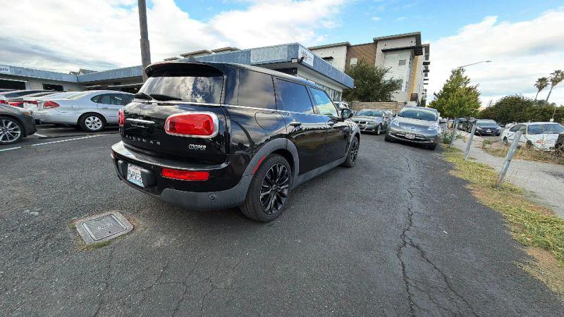 2016 MINI Cooper Clubman Cooper