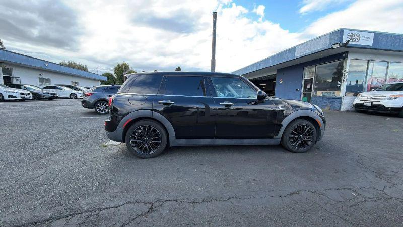 2016 MINI Cooper Clubman Cooper