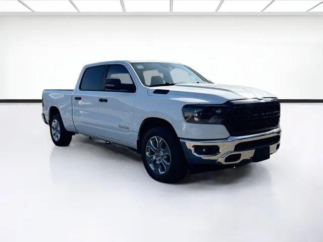 2023 Ram 1500 Big Horn Crew Cab 4x4 64 Box