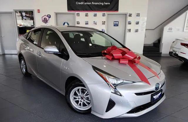 2018 Toyota Prius Three for sale in Hayward, CA