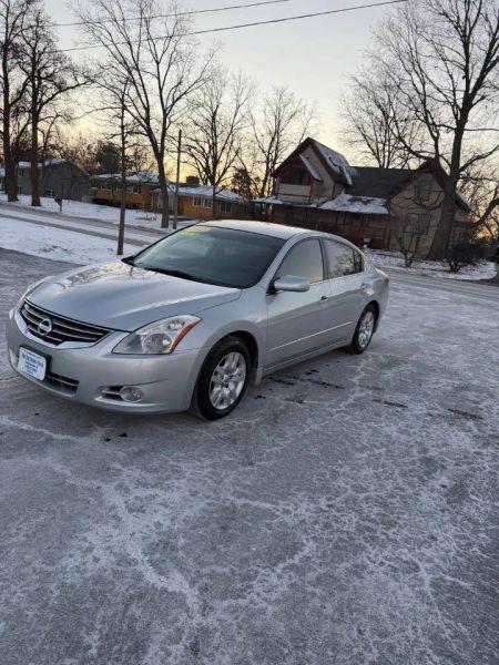 2012 Nissan Altima 2.5 S for sale in Warrenville, IL