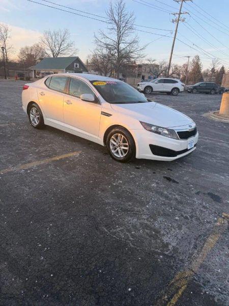 2011 Kia Optima LX for sale in Warrenville, IL