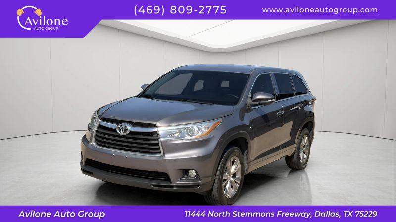 2015 Toyota Highlander LE V6 for sale in Dallas, TX
