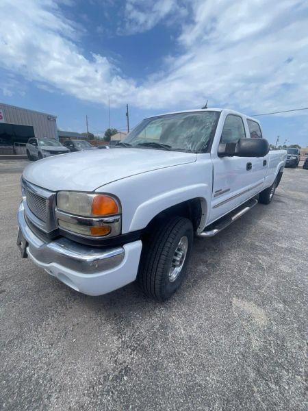 2005 GMC Sierra 2500HD SLE for sale in San Angelo, TX