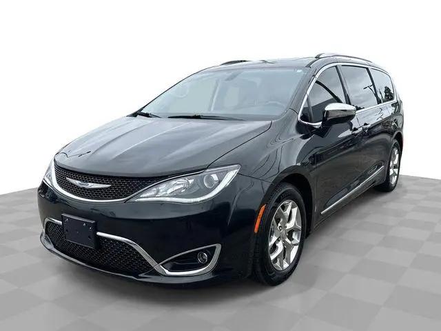2018 Chrysler Pacifica Limited for sale in Columbus, OH