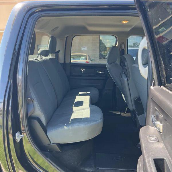 2017 Ram 1500 SLT Crew Cab 4x2 64 Box