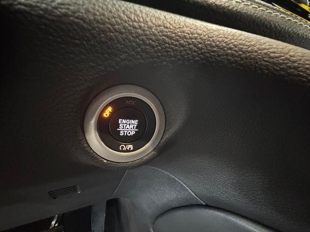 2025 Chrysler Pacifica Limited AWD