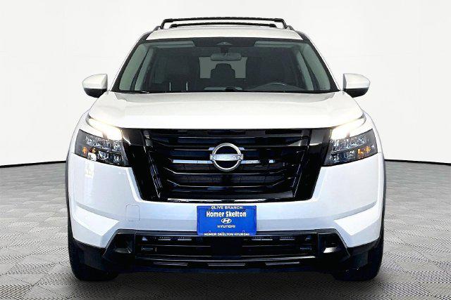 Used 2024 Nissan Pathfinder SV 4WD For Sale in Olive Branch, MS