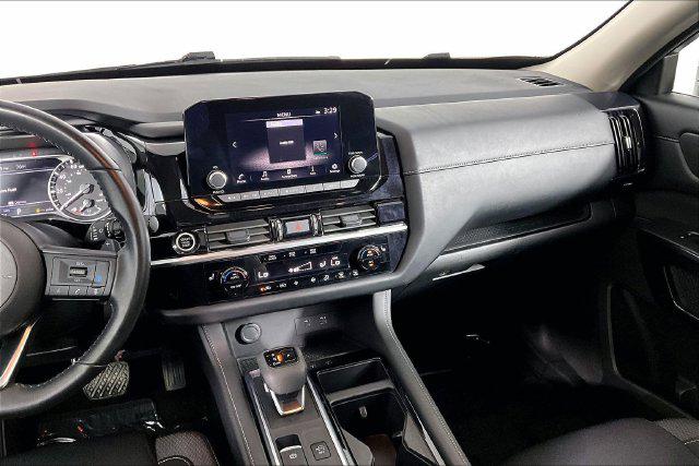 Used 2024 Nissan Pathfinder SV 4WD For Sale in Olive Branch, MS