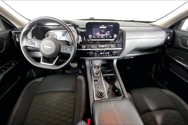 Used 2024 Nissan Pathfinder SV 4WD For Sale in Olive Branch, MS