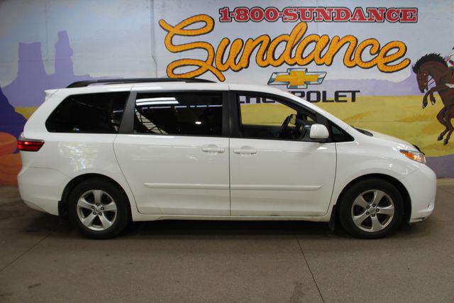 2017 Toyota Sienna LE 8 Passenger for sale in Grand Ledge, MI