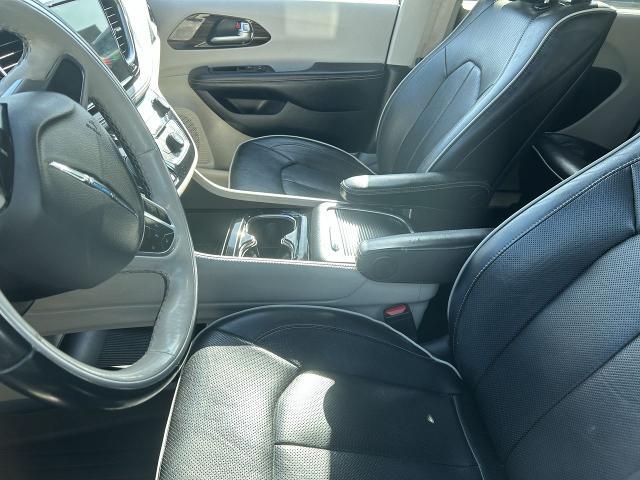 2021 Chrysler Pacifica Hybrid Limited