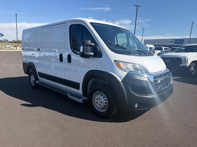 2025 Ram ProMaster 2500 Cargo Van Tradesman Low Roof 136 WB w/Pass Seat