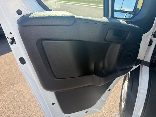 2025 Ram ProMaster 2500 Cargo Van Tradesman Low Roof 136 WB w/Pass Seat