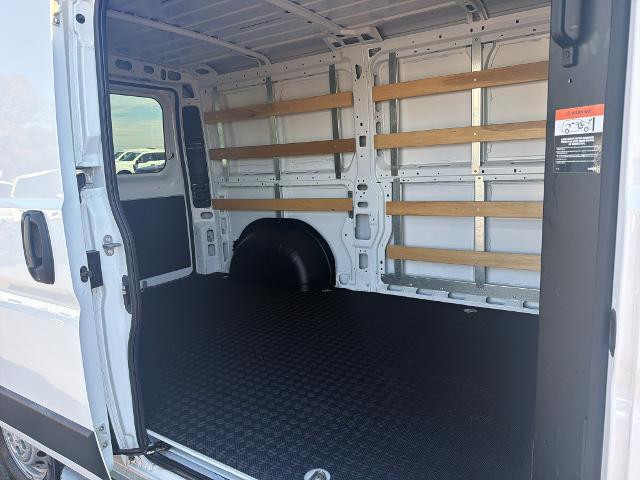 2025 Ram ProMaster 2500 Cargo Van Tradesman Low Roof 136 WB w/Pass Seat
