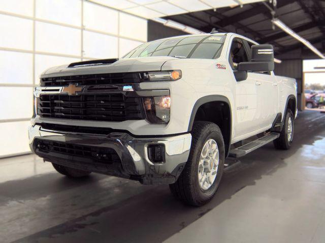2025 Chevrolet Silverado 2500HD 4WD Crew Cab Standard Bed LT for sale in Austin, TX
