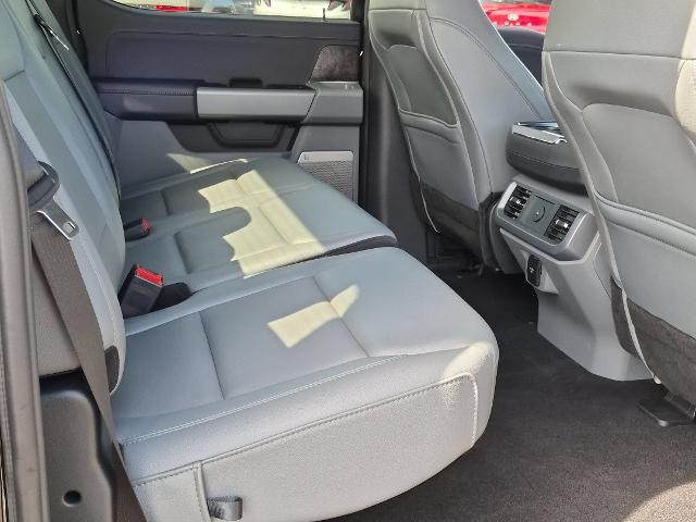 2025 Ford F-150 Flash