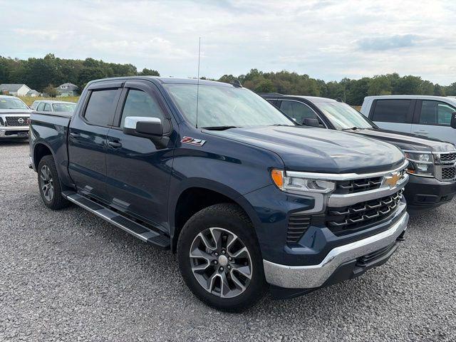 2022 Chevrolet Silverado 1500 4WD Crew Cab Standard Bed LT for sale in Grove City, PA