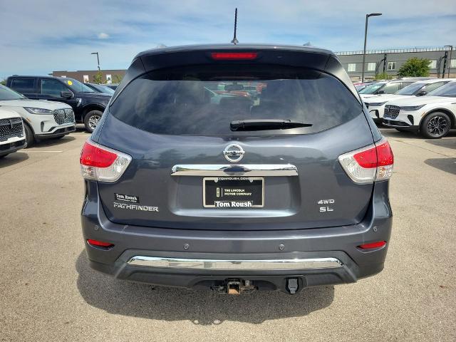 2013 Nissan Pathfinder SL