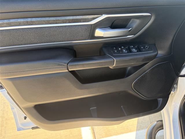 2020 Ram 1500 Lone Star Crew Cab 4x4 57 Box