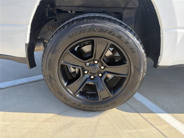 2020 Ram 1500 Lone Star Crew Cab 4x4 57 Box