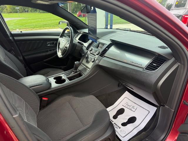2018 Ford Taurus SEL