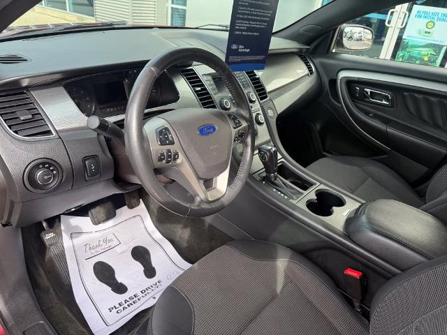 2018 Ford Taurus SEL