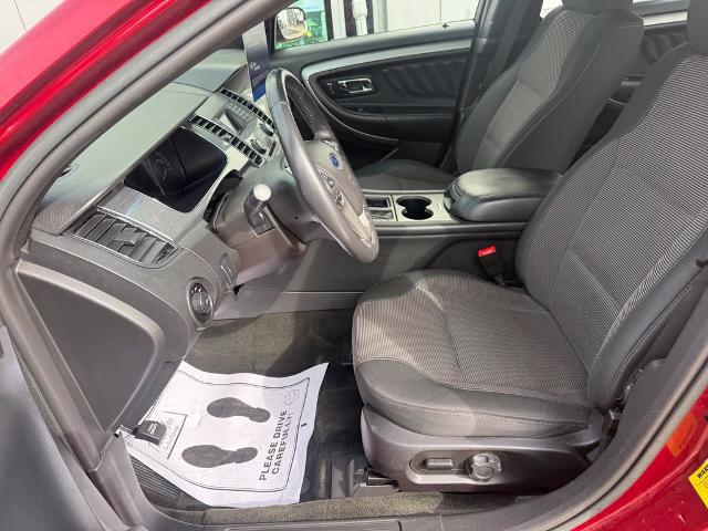 2018 Ford Taurus SEL