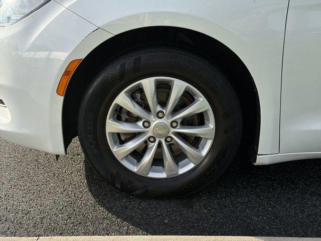 2017 Chrysler Pacifica Touring