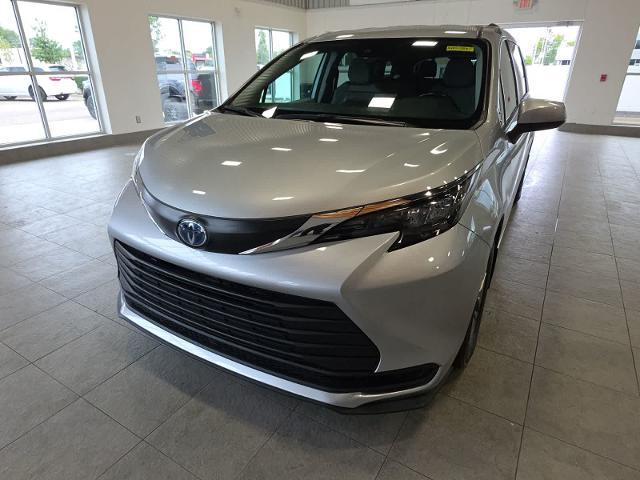 2024 Toyota Sienna Unknown for sale in Sterling Heights, MI
