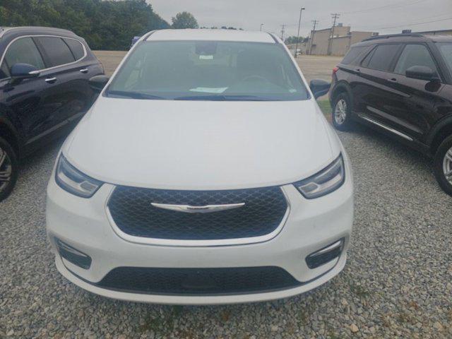 2025 Chrysler Pacifica Select for sale in Bardstown, KY